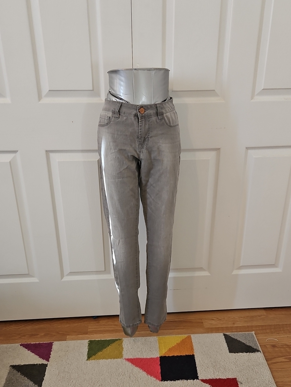 refuge Light Gray Skin Tight Jeggings Size 10 NWOT